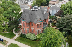 Historic Webster House Bed and Breakfast Inn